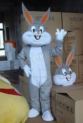 Ростовые костюмы кроликов Бакса и Бани на прокат в Астане